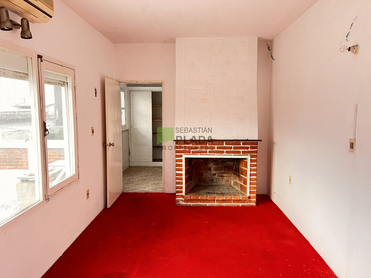 Casa ID.718 - Casa de 3 Dormitorios Céntrica, con garaje en Venta