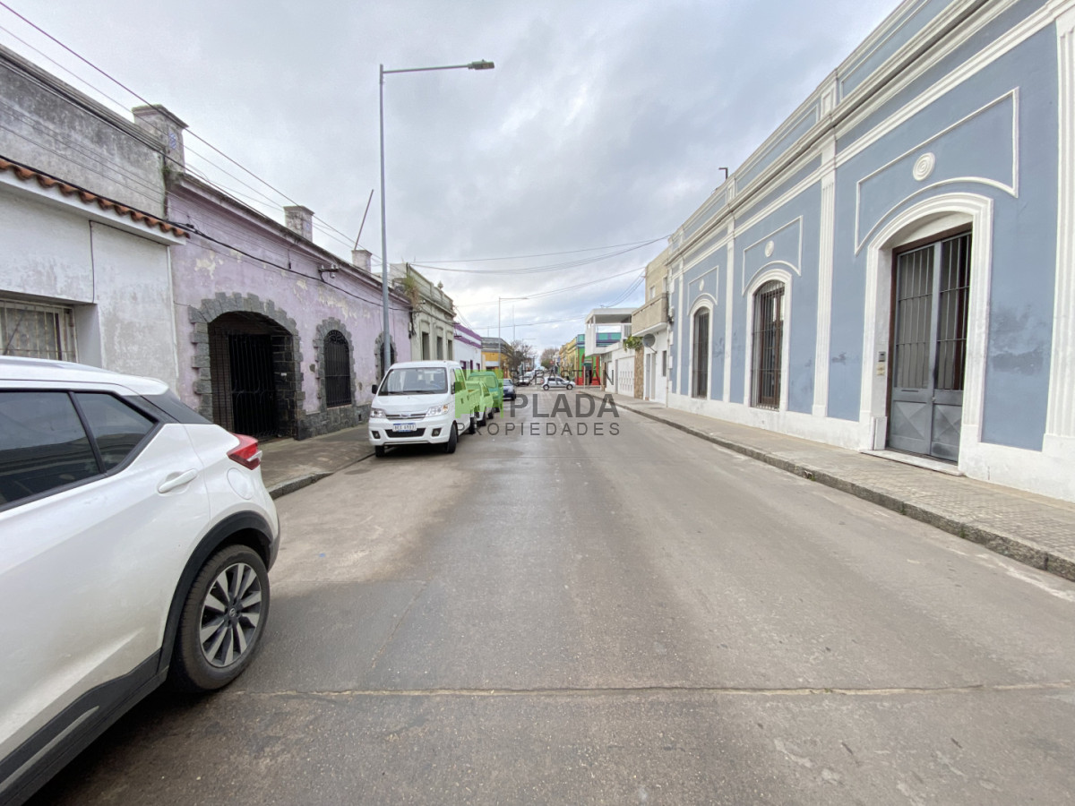Casa ID.1092 - Apartamento de 1 Dormitorio en Alquiler en pleno Centro de San Carlos