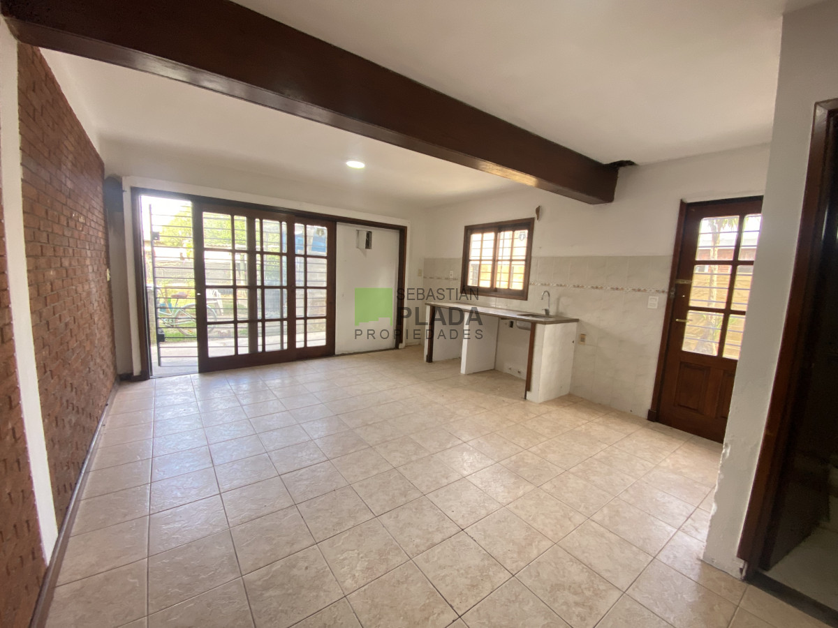 Casa ID.1017 - Casa de 2 Dormitorios en Alquiler en San Carlos