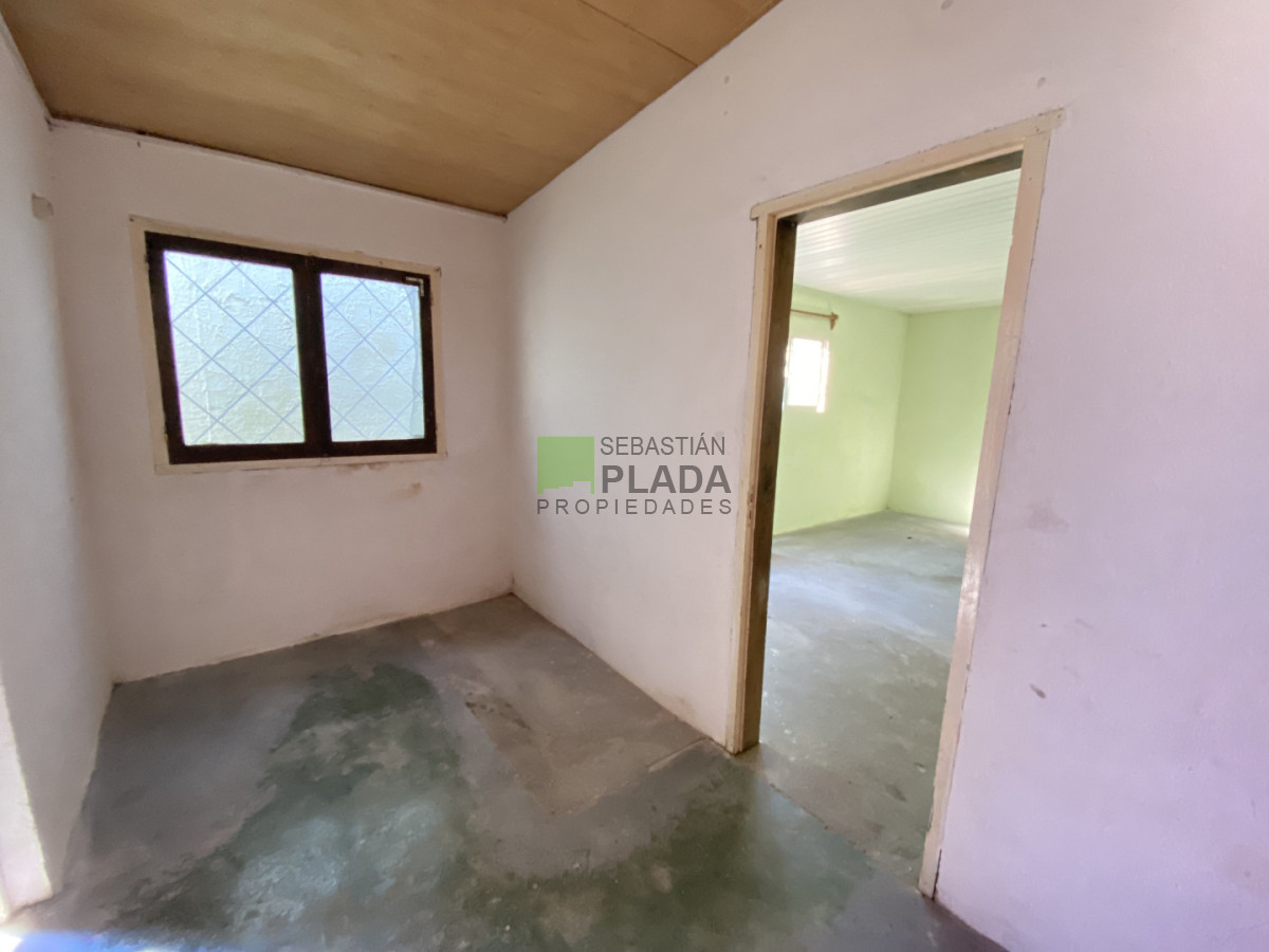 Casa ID.1100 - Casa de 1 Dormitorio, con Garaje en Alquiler en San Carlos