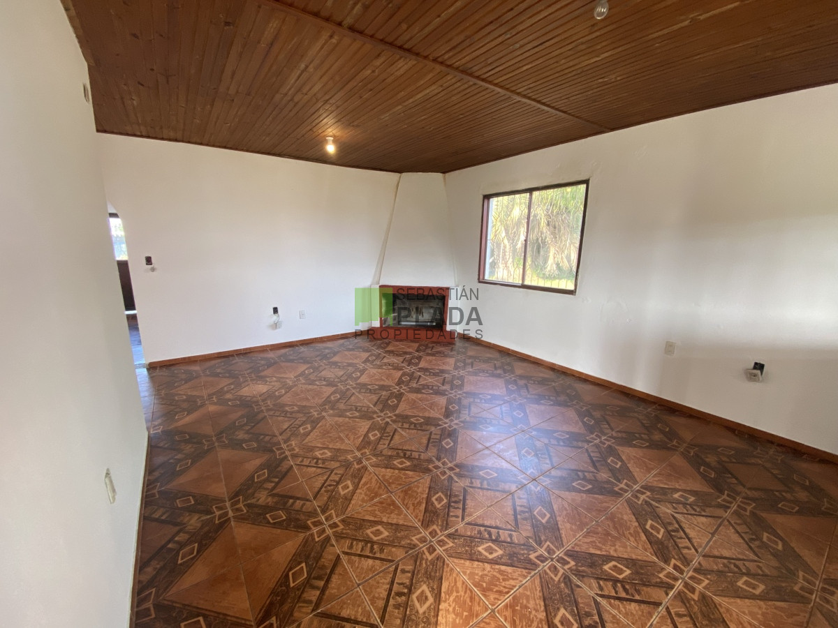 Casa ID.683 - PRÓXIMAMENTE EN ALQUILER!! Casa de 4 Dormitorios en San Carlos