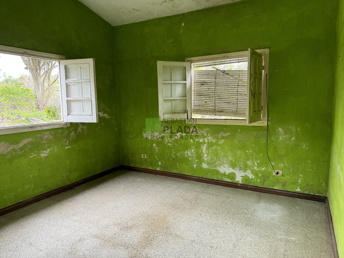 Casa ID.927 - Casa y Galpón con buen terreno
