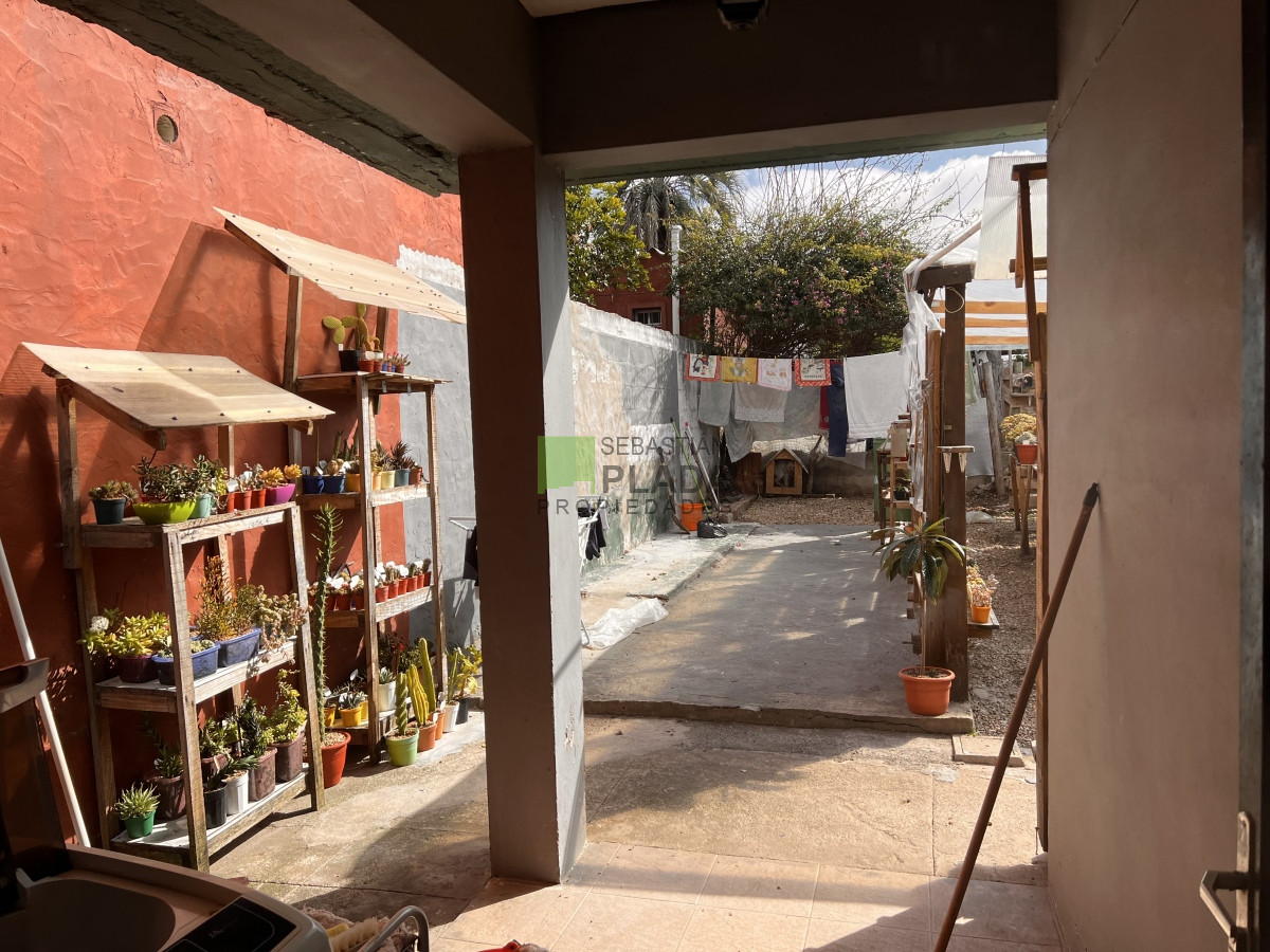 Casa ID.794 - Casa 3 dormitorios en Venta, cerca de todo en San Carlos.