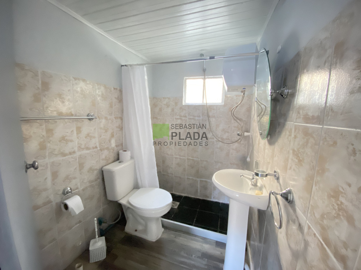 Casa ID.1080 - Casa de 1 Dormitorio en Venta en Centro de San Carlos