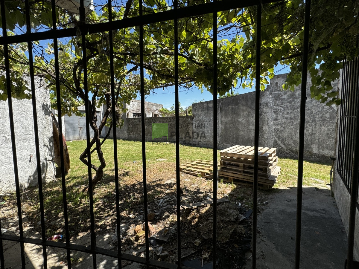 Casa ID.830 - Casa de 2 Dormitorios Sobre Avenida Alvariza en Venta