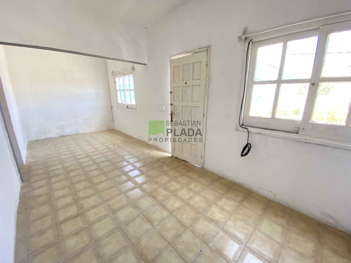 Casa ID.771 - Casa de 1 Dormitorio Amplio en Alquiler en San Carlos