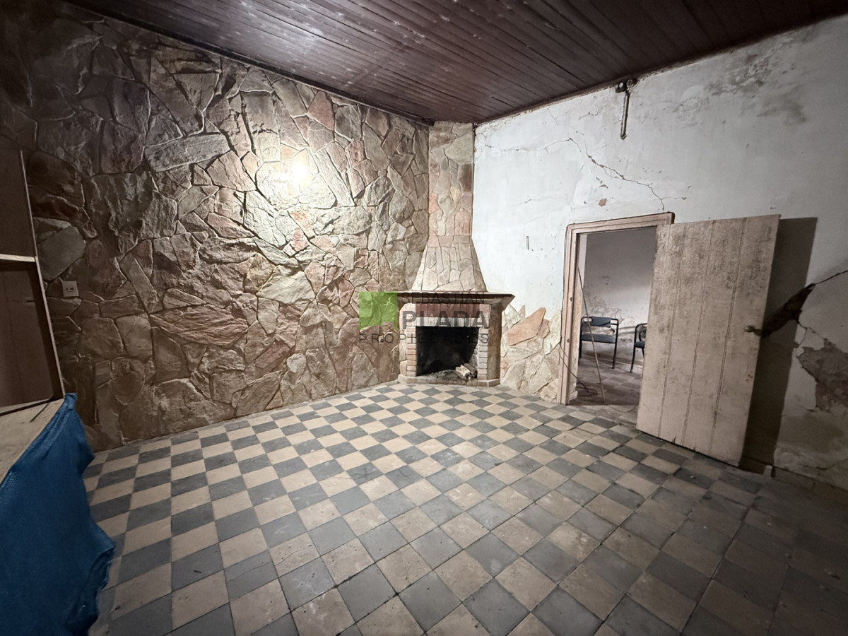 Casa ID.1098 - Casa a Reciclar en el Centro de San Carlos