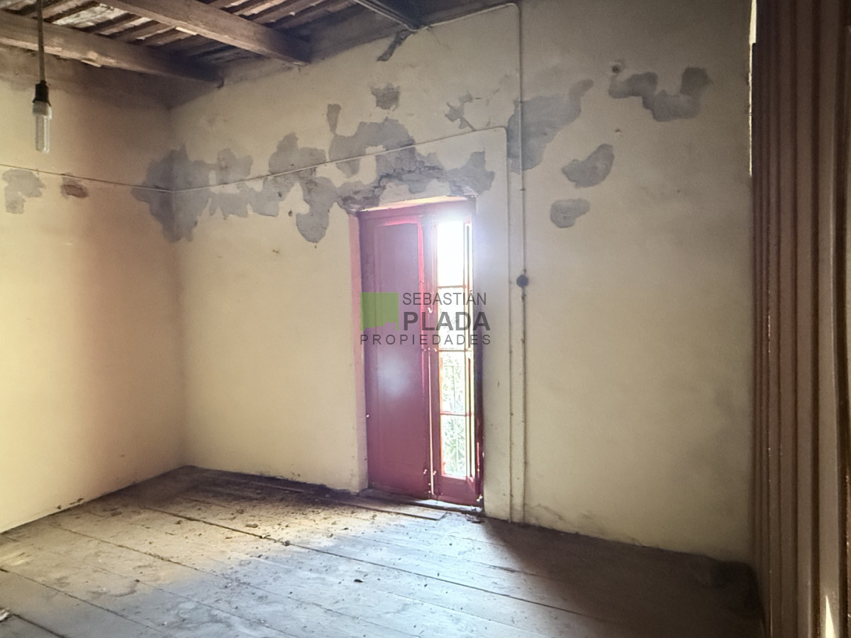 Casa ID.1089 - Casona de 1900 en el Centro de San Carlos
