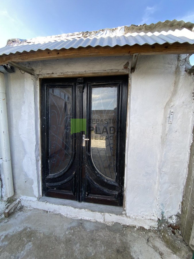 Casa ID.1054 - Casa de 1 Dormitorio en Alquiler en San Carlos