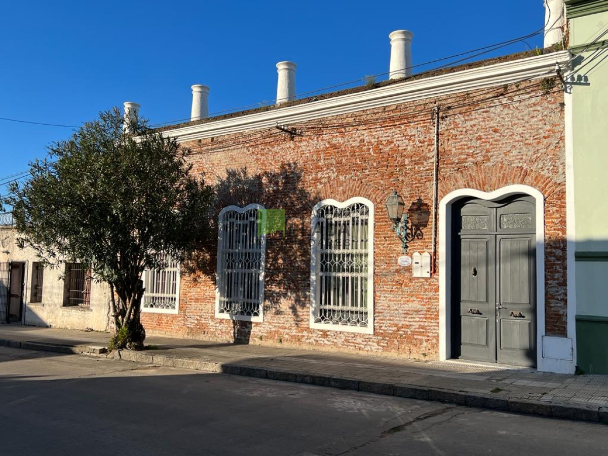 Casa ID.816 - en Venta casa del  1800