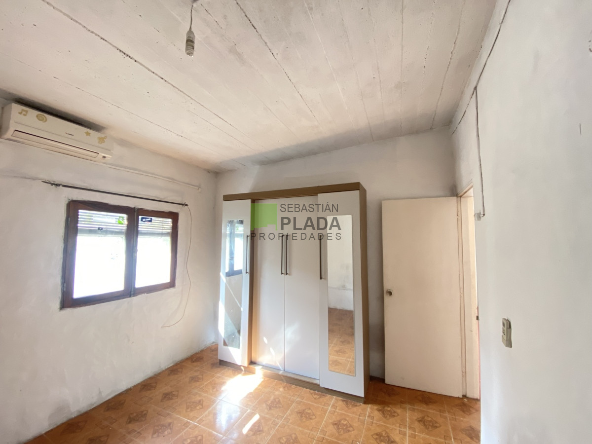 Casa ID.848 - Casa Tres Dormitorios, garaje, patio.  Venta en San Carlos