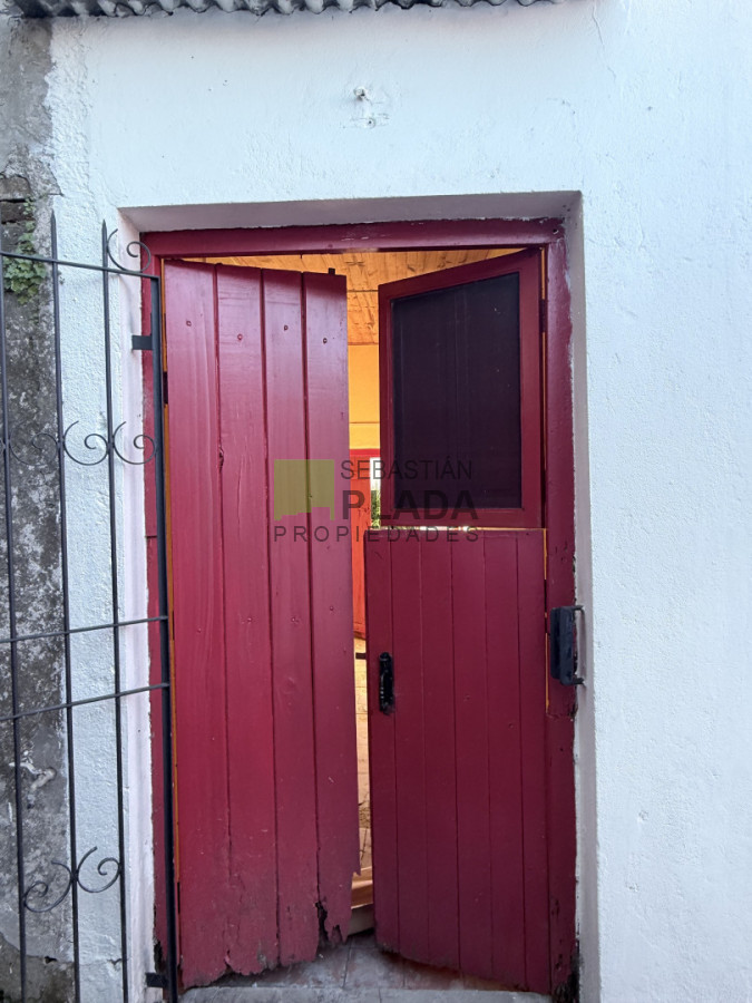 Casa ID.1089 - Casona de 1900 en el Centro de San Carlos