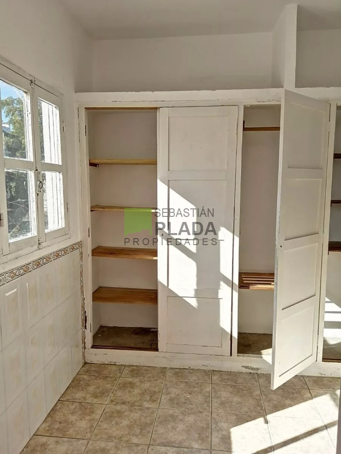 Casa ID.718 - Casa de 3 Dormitorios Céntrica, con garaje en Venta