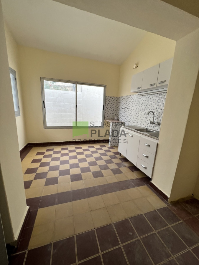 Casa ID.661 - Gran casa 4 dormitorios, en ALQUILER en el Centro de San Carlos