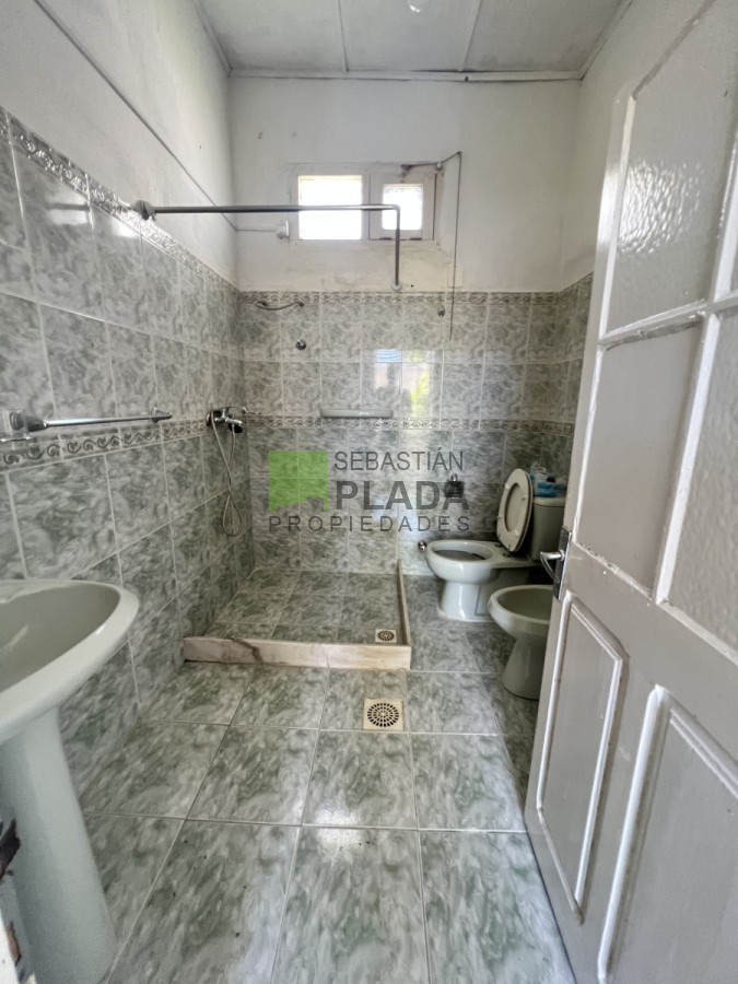Casa ID.679 - ¡ATENCIÓN PRÓXIMAMENTE! Casa 4 Dormitorios con garaje en alquiler en el Centro de San Carlos