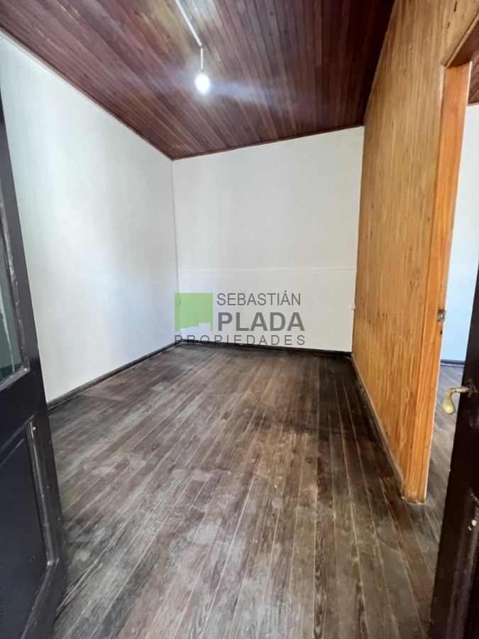 Casa ID.679 - ¡ATENCIÓN PRÓXIMAMENTE! Casa 4 Dormitorios con garaje en alquiler en el Centro de San Carlos