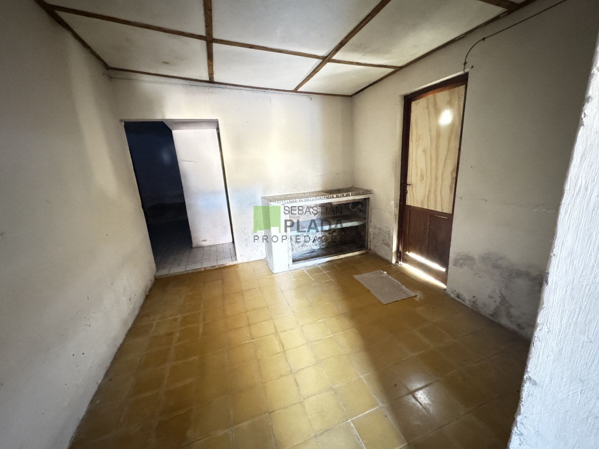 Casa ID.971 - A reciclar en Centro de San Carlos