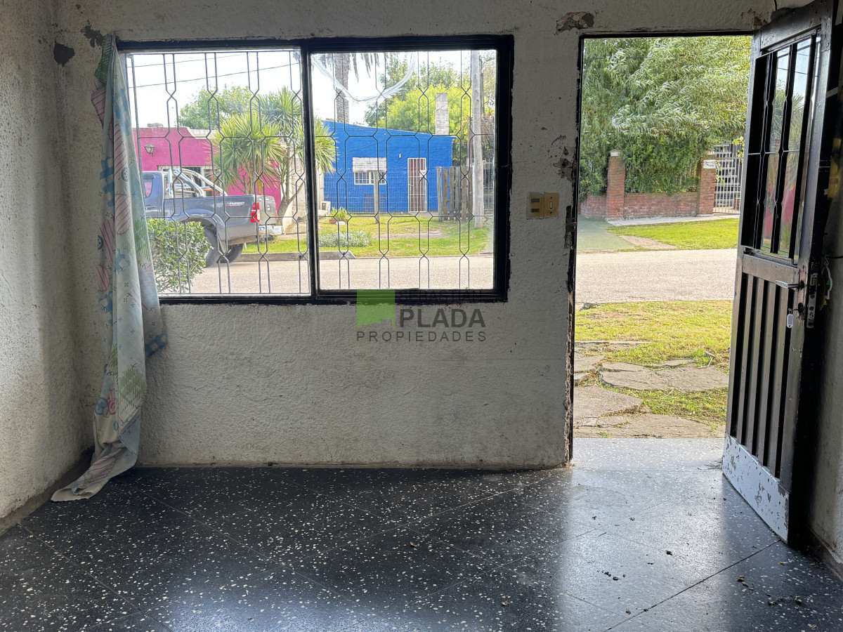 Casa ID.958 - Casa a Reciclar, con buen terreno.