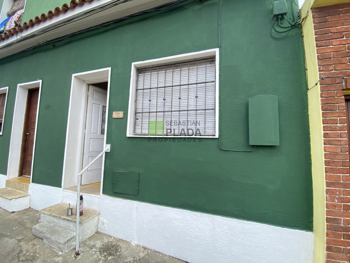 Casa ID.1039 - Casa de 1 Dormitorio en Alquiler en San Carlos