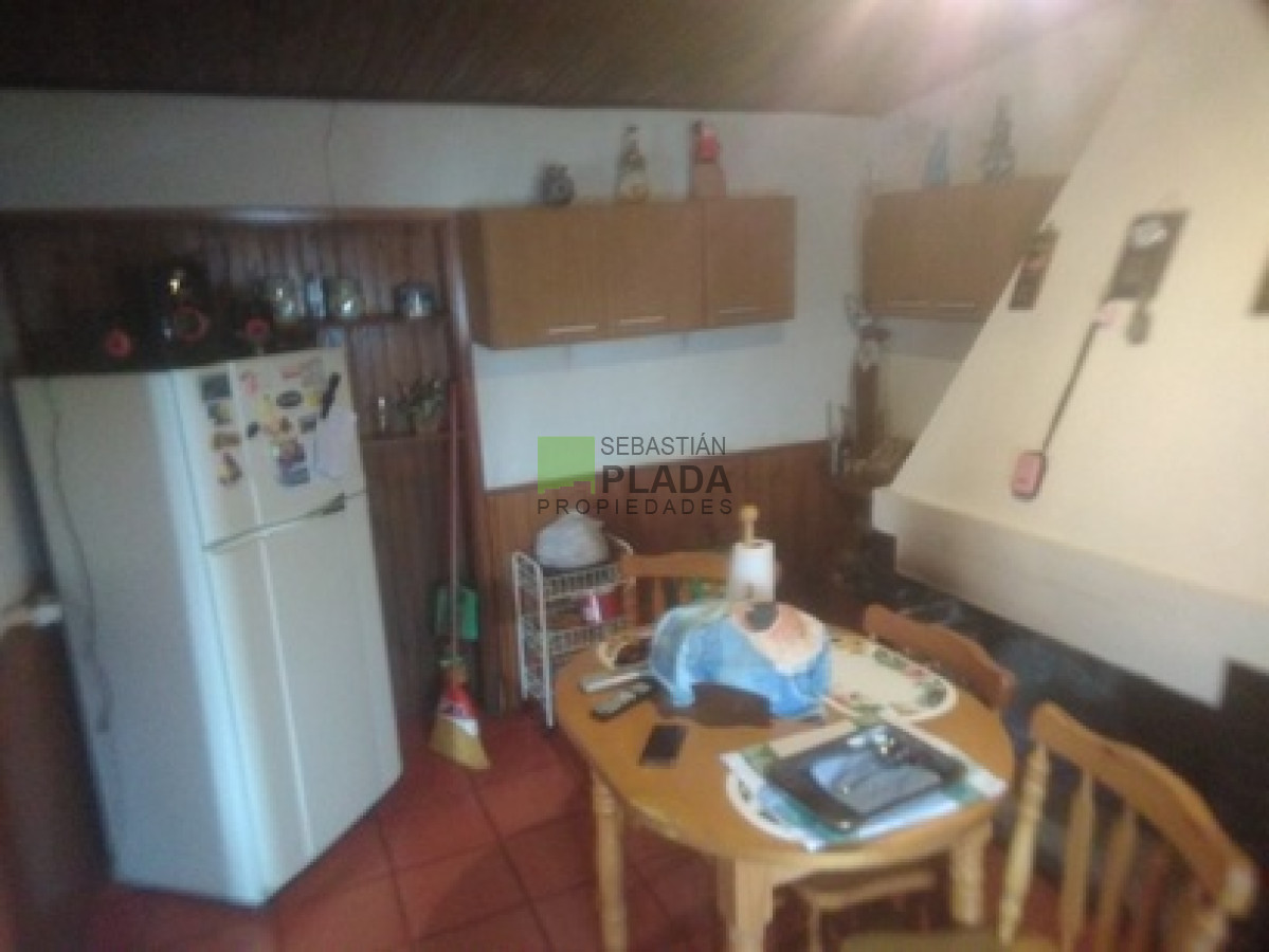 Casa ID.96 - CASA 2 DORMITORIOS, UBICADA EN EL CENTRO
