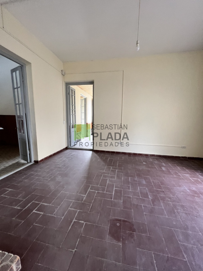 Casa ID.661 - Gran casa 4 dormitorios, en ALQUILER en el Centro de San Carlos