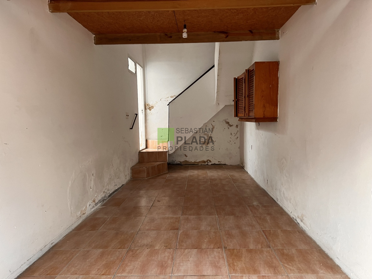 Casa ID.718 - Casa de 3 Dormitorios Céntrica, con garaje en Venta