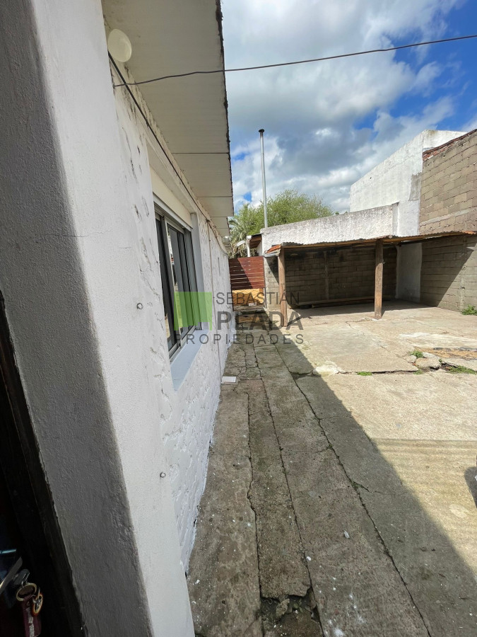 Casa ID.1019 - Casa de 1 Dormitorio en Alquiler en San Carlos
