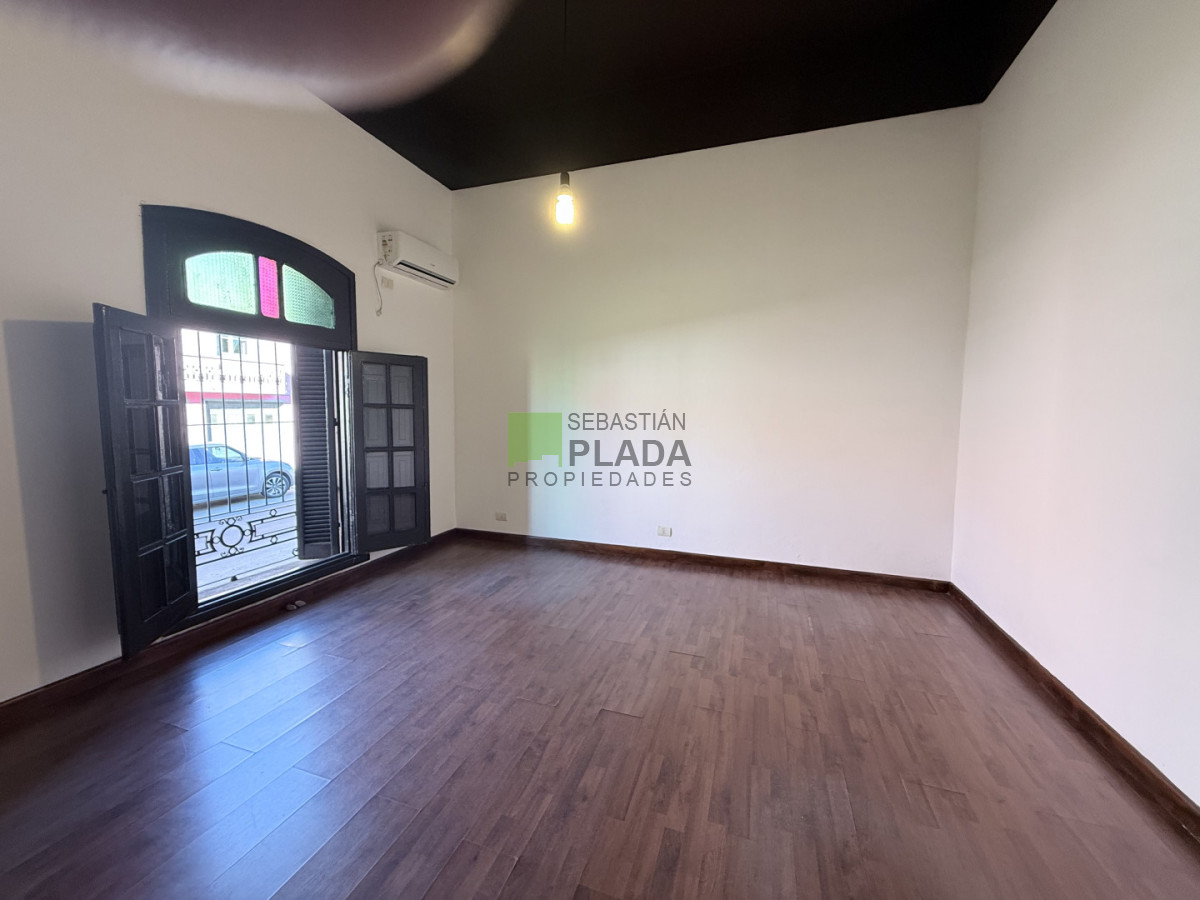Casa ID.1089 - Casona de 1900 en el Centro de San Carlos