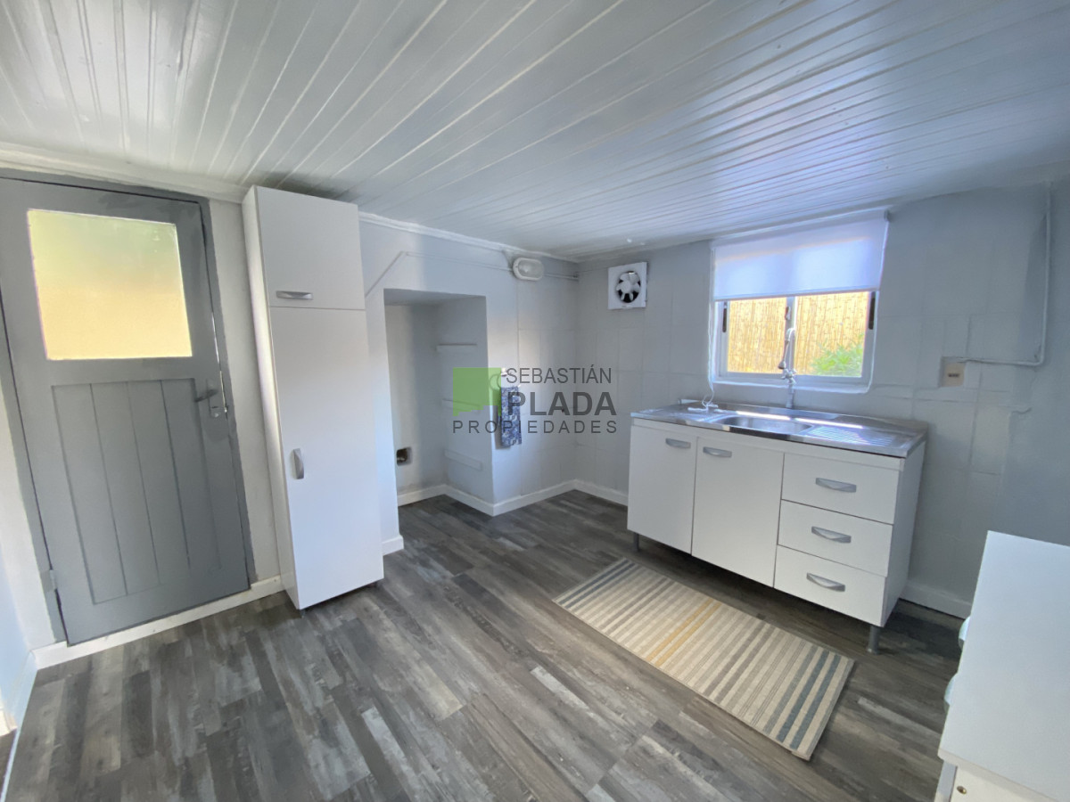 Casa ID.1080 - Casa de 1 Dormitorio en Venta en Centro de San Carlos