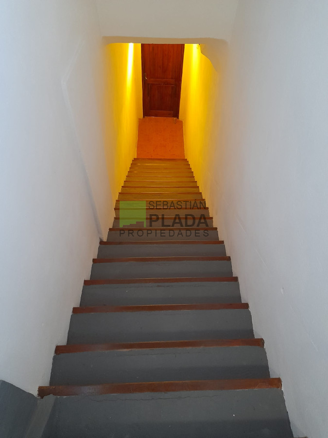 Casa ID.576 - PRÓXIMAMENTE EN ALQUILER!! Casa de altos, 3 dormitorios sobre Av. Alvariza