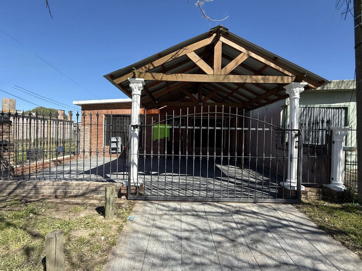 Casa ID.1012 - Casa Plancha 2 Dormitorios con Cochera.
