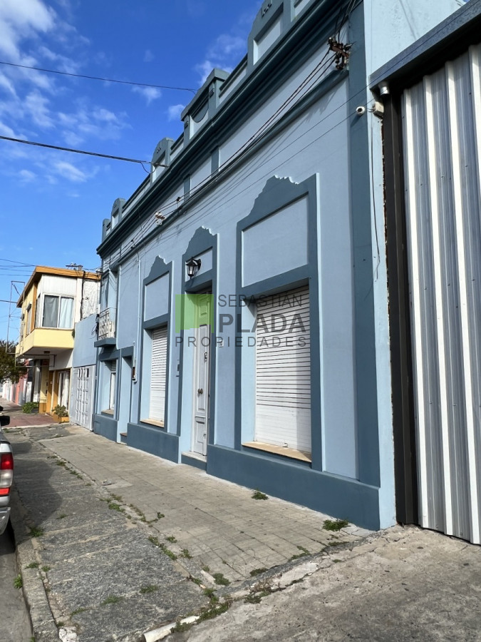 Casa ID.661 - Gran casa 4 dormitorios, en ALQUILER en el Centro de San Carlos