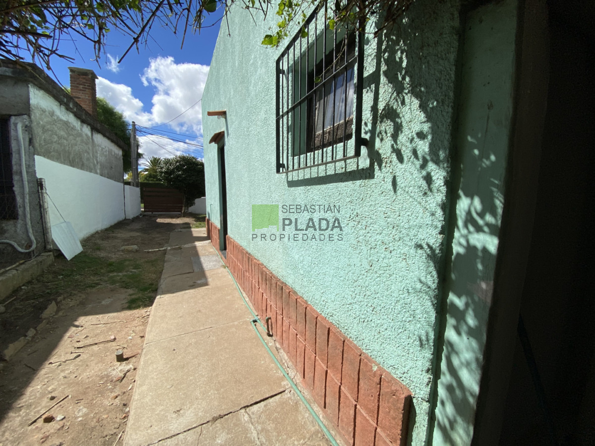 Casa ID.968 - Casa 2 Dormitorios sobre amplio terreno, en Venta en San Carlos