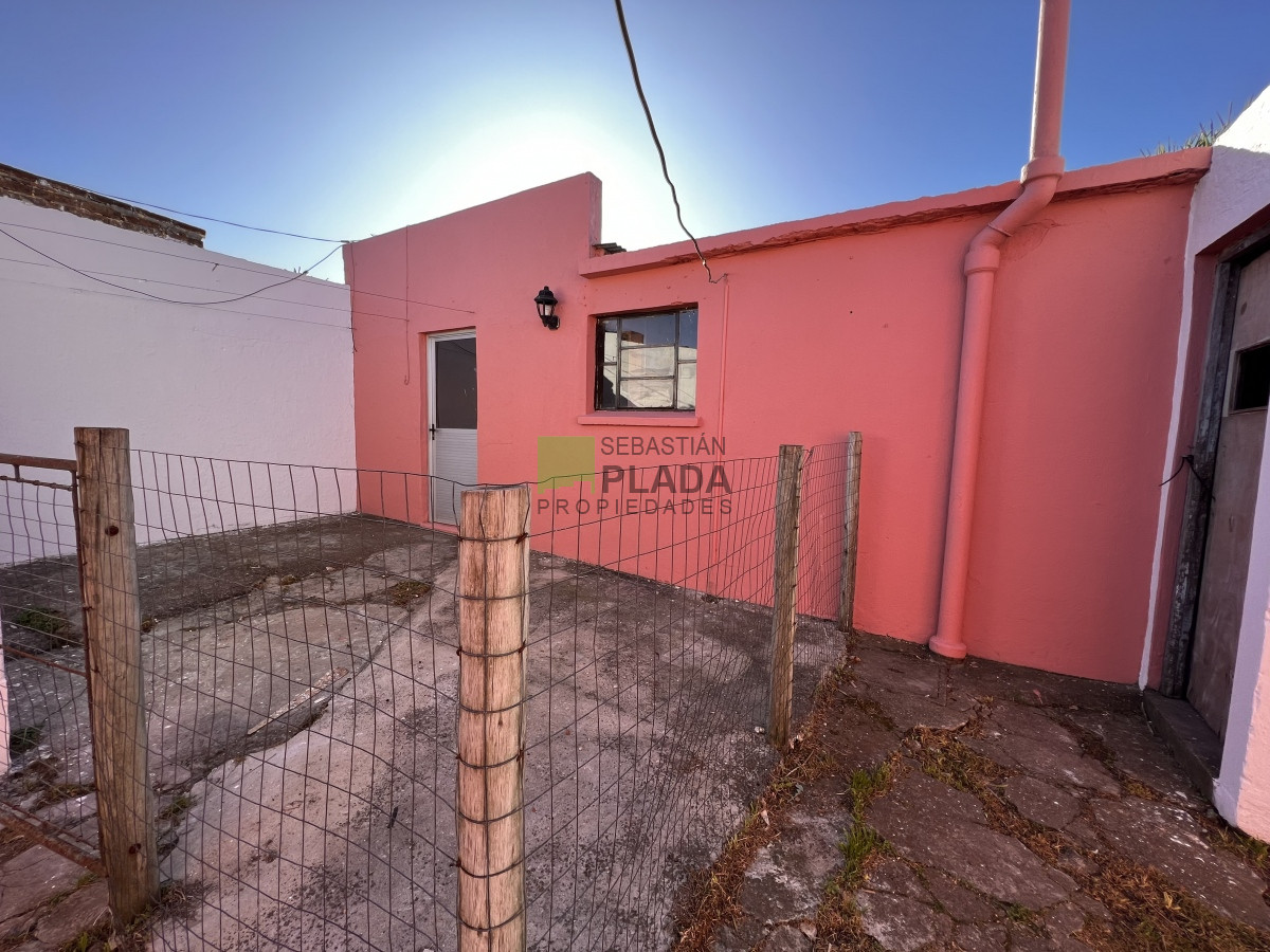 Casa ID.174 - Casa y apartamento en un mismo padrón en Venta en San Carlos