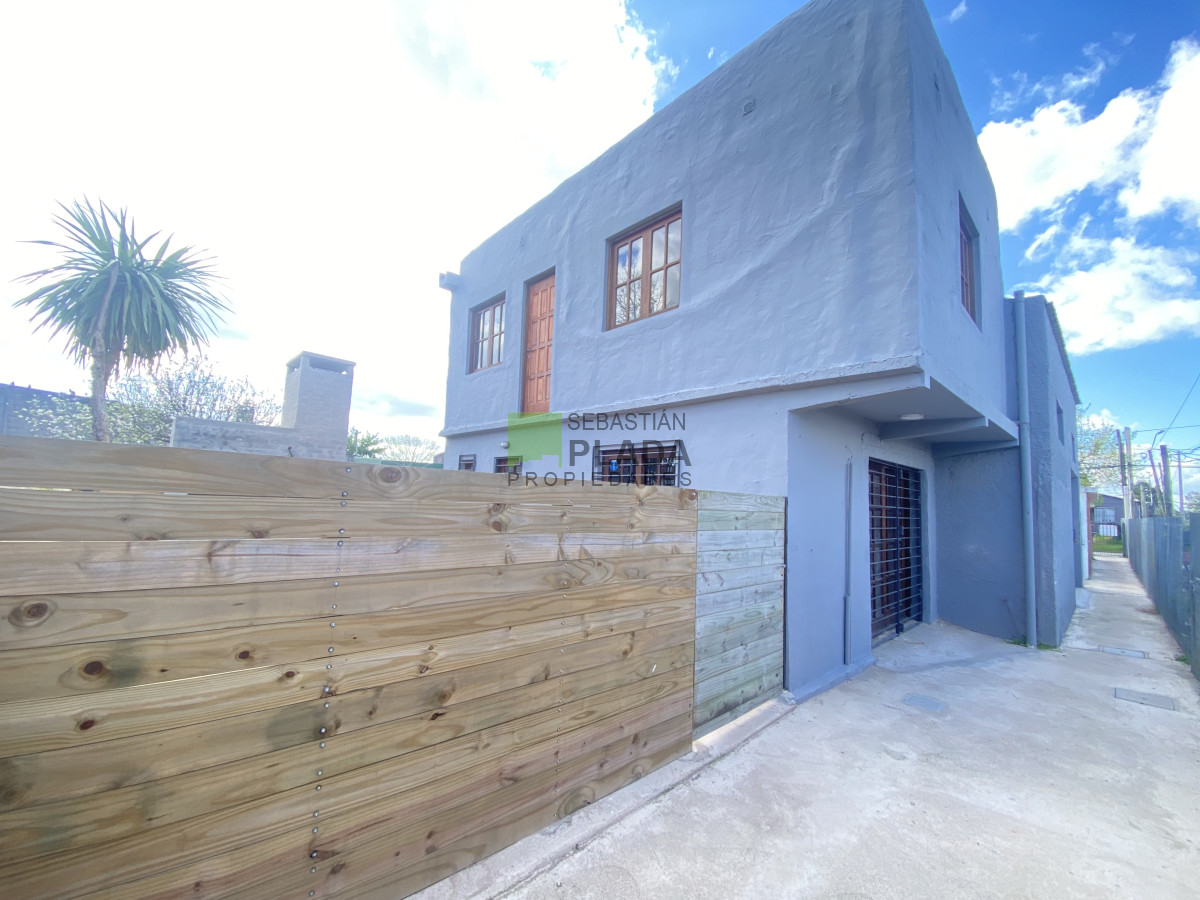 Casa ID.1017 - Casa de 2 Dormitorios en Alquiler en San Carlos
