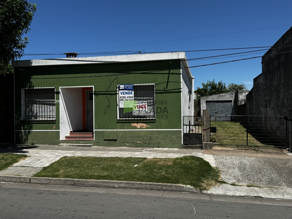 Casa ID.830 - Casa de 2 Dormitorios Sobre Avenida Alvariza en Venta