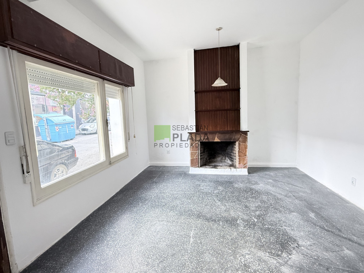 Casa ID.718 - Casa de 3 Dormitorios Céntrica, con garaje.