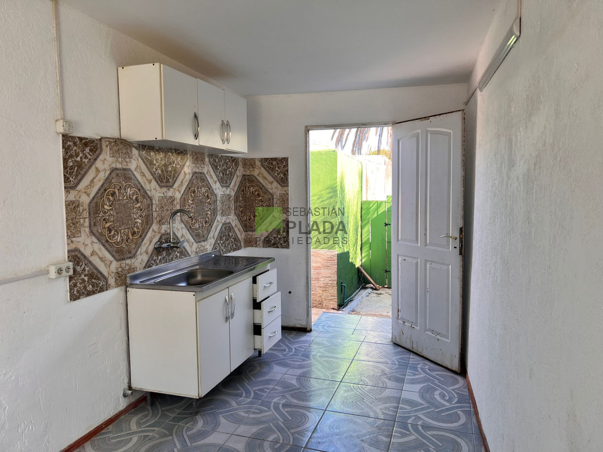 Casa ID.876 - PRÓXIMAMENTE EN ALQUILER!! Casa de 1 Dormitorio en Alquiler en San Carlos