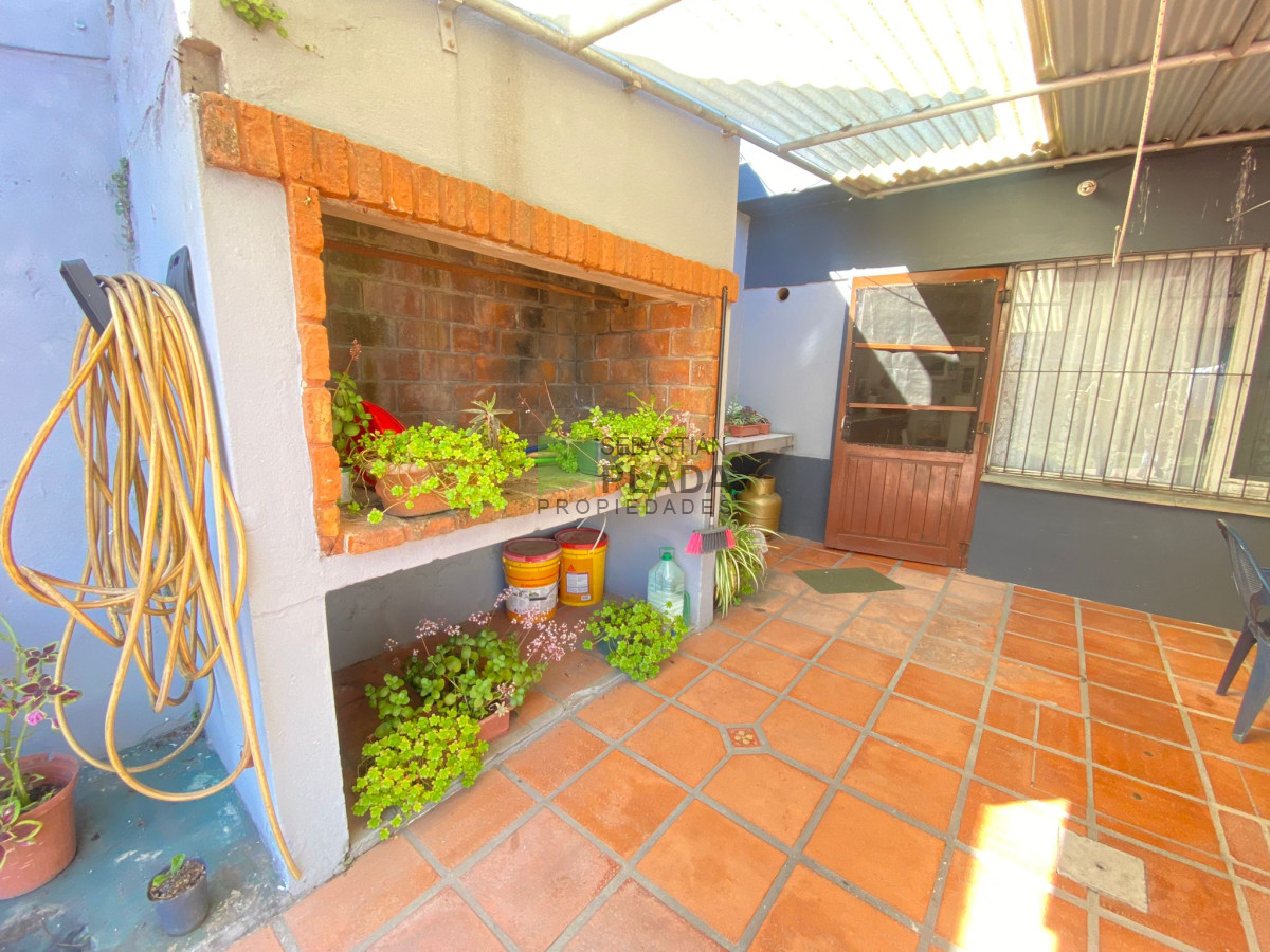 Casa ID.923 - En Venta Casa 3 Dormitorios, Centro de San Carlos.