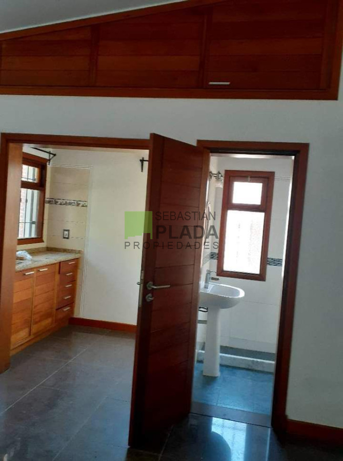 Casa ID.902 - 4 construcciones en un mismo padrón en Venta en San Carlos
