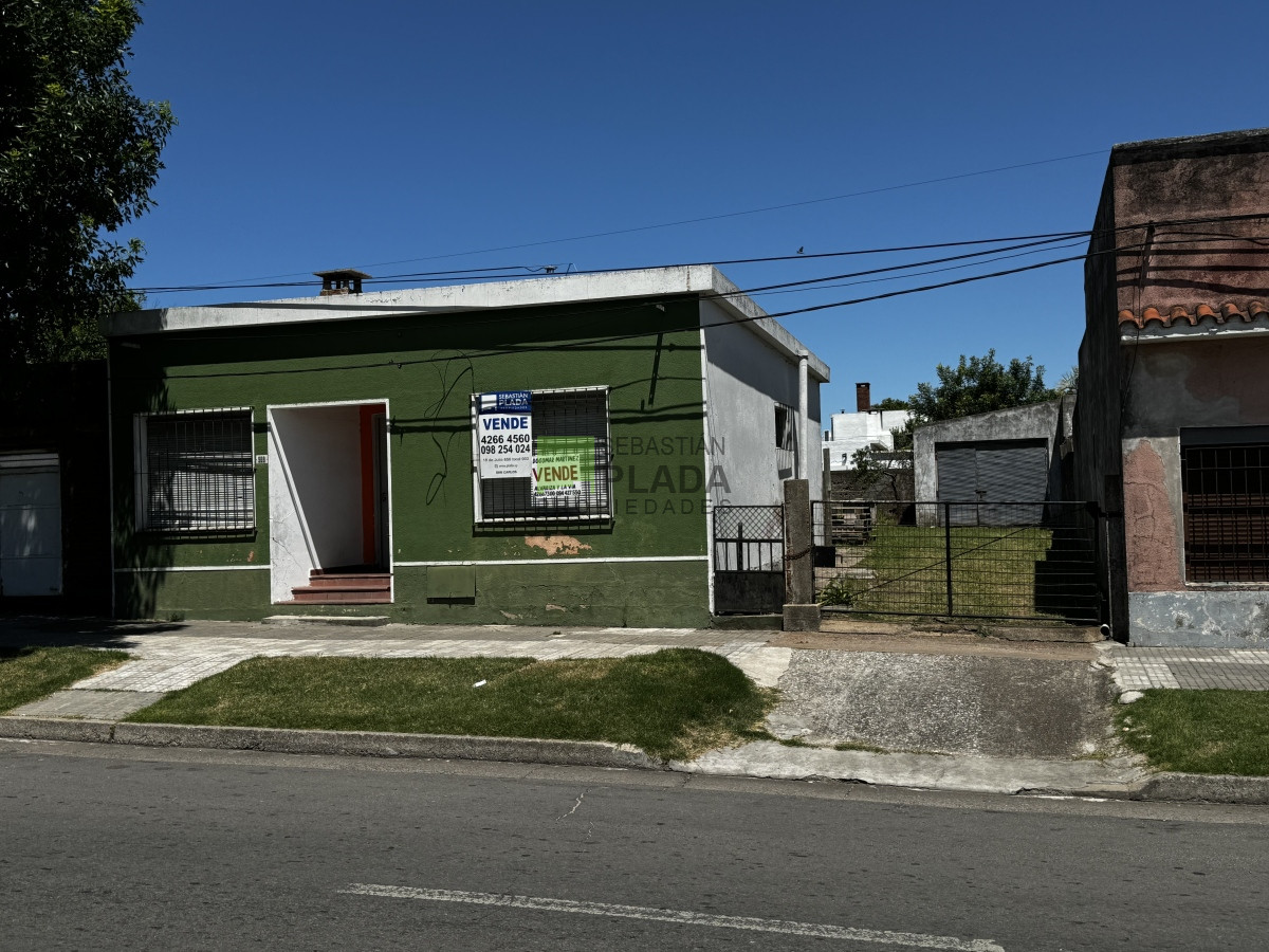 Casa ID.830 - Casa de 2 Dormitorios Sobre Avenida Alvariza en Venta