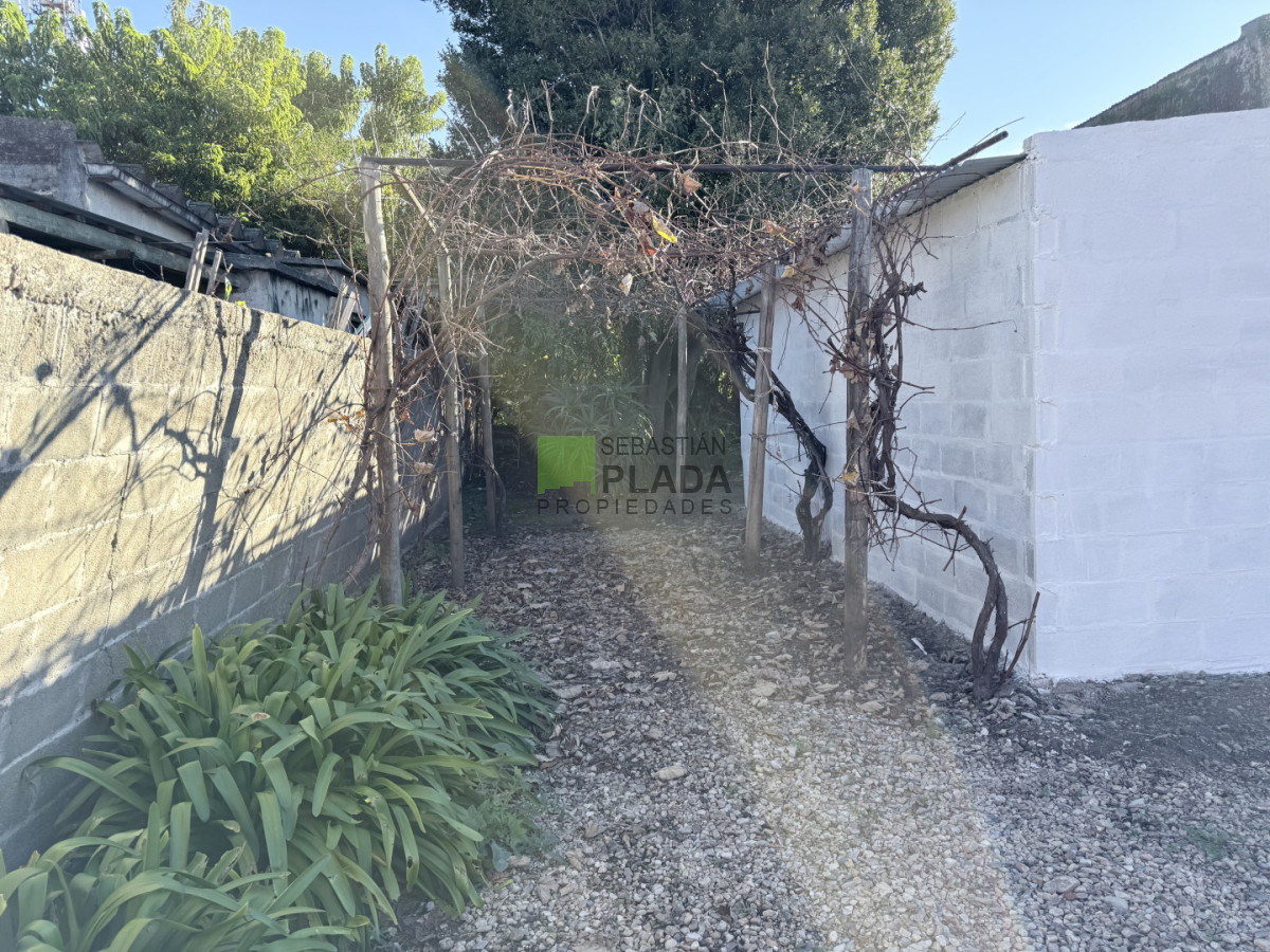 Casa ID.1089 - Casona de 1900 en el Centro de San Carlos