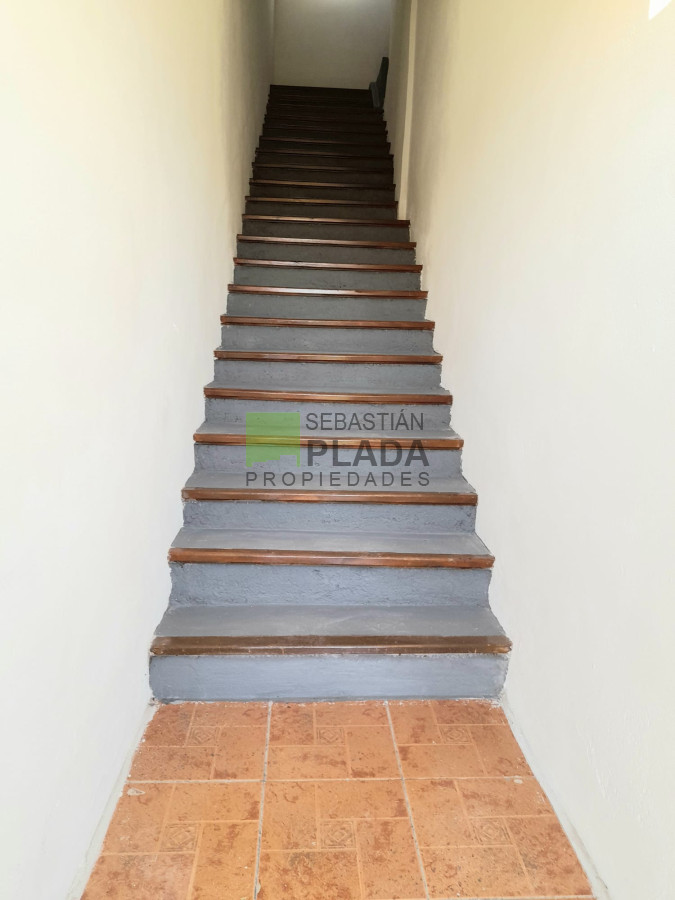 Casa ID.576 - PRÓXIMAMENTE EN ALQUILER!! Casa de altos, 3 dormitorios sobre Av. Alvariza