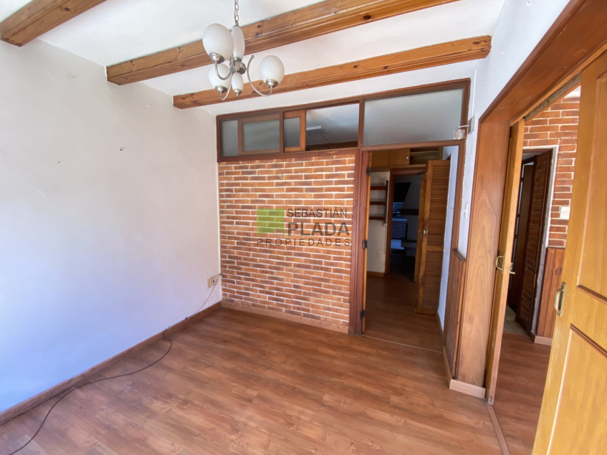 Casa ID.1097 - Casa en PH 2 dormitorios Centro de San carlos