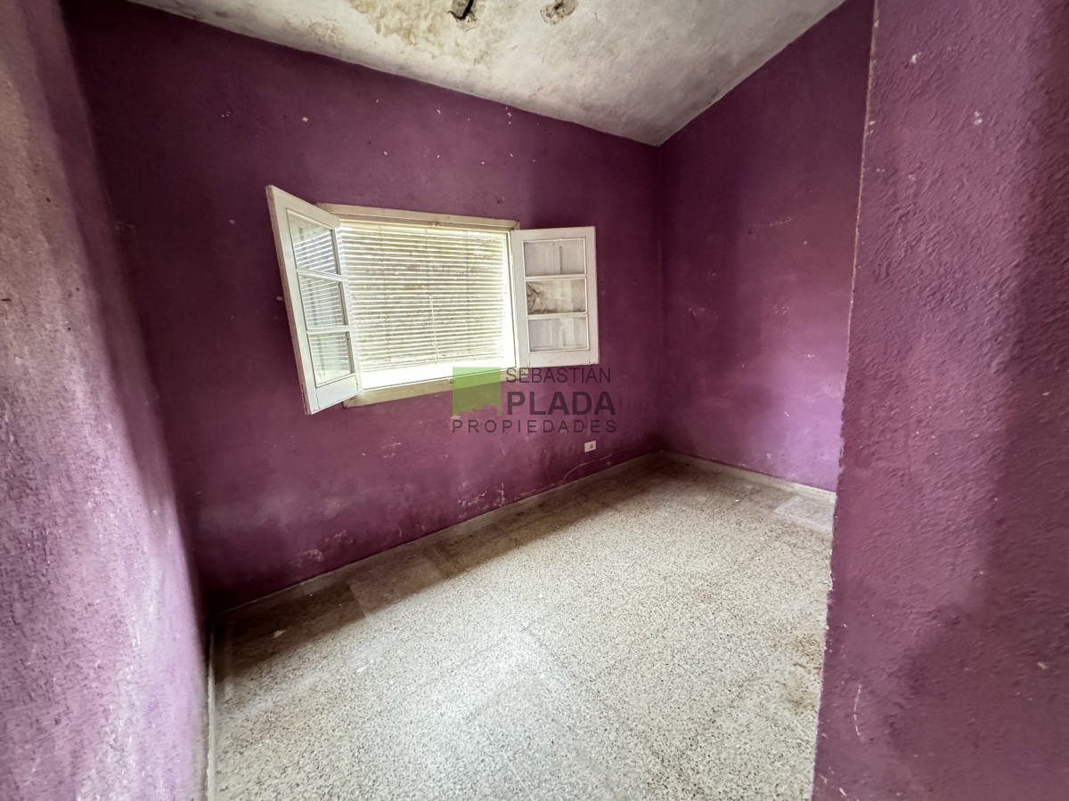 Casa ID.927 - Casa y Galpón con buen terreno