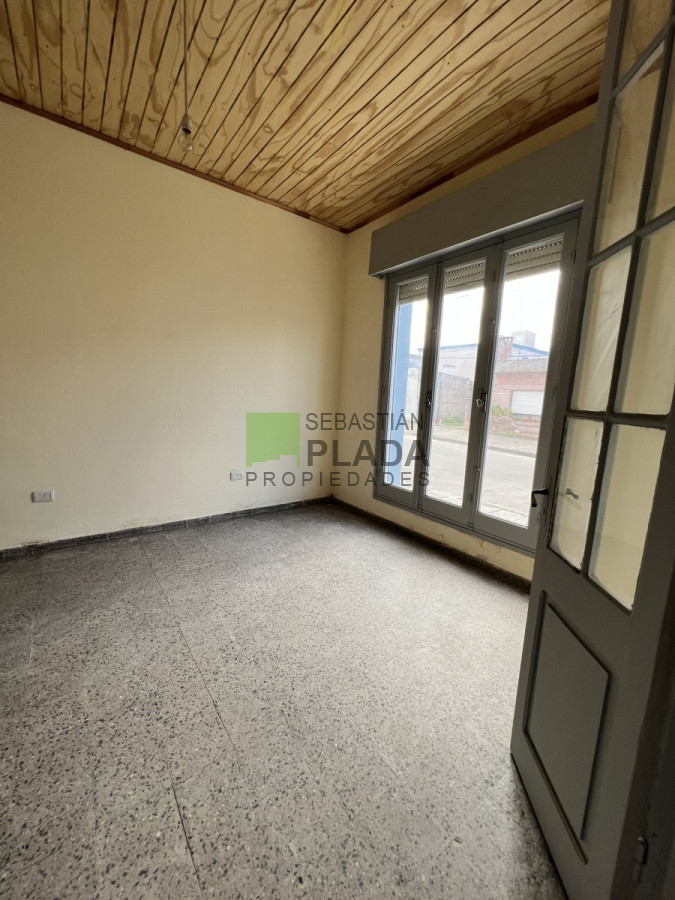 Casa ID.661 - Gran casa 4 dormitorios, en ALQUILER en el Centro de San Carlos
