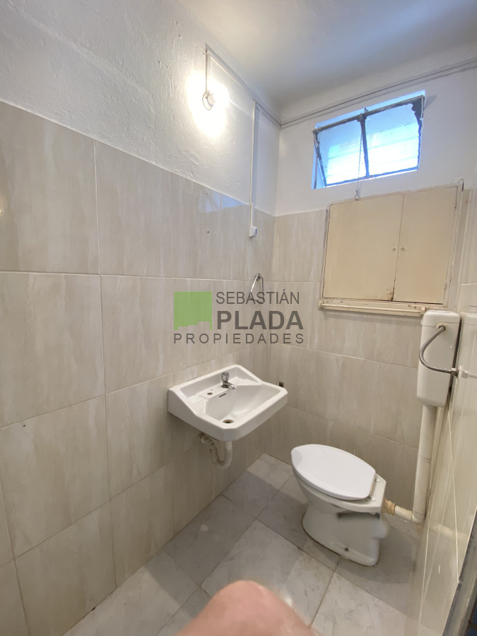 Casa ID.1020 - Casa de 1 Dormitorio en Alquiler en San Carlos