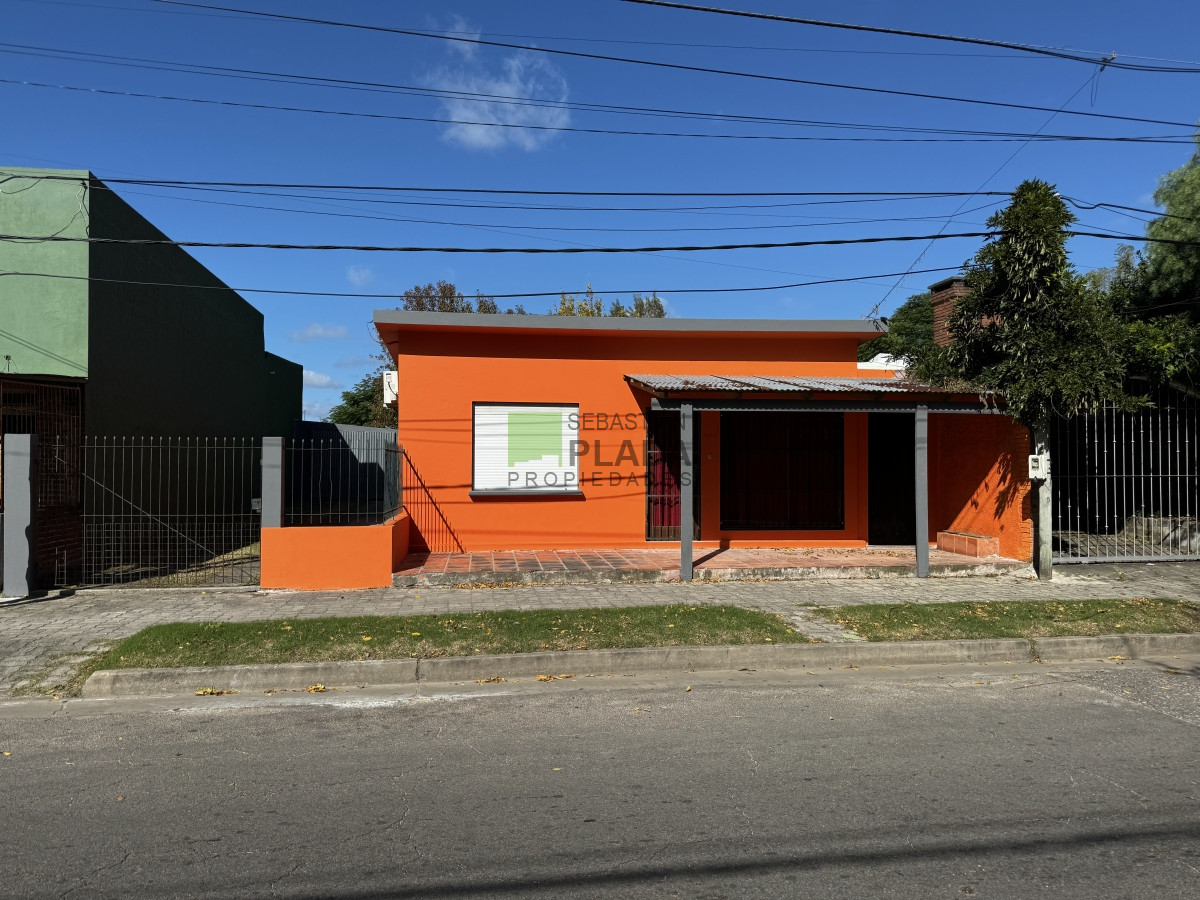 Casa ID.872 - Casa de 3 Dormitorios en Venta en San Carlos