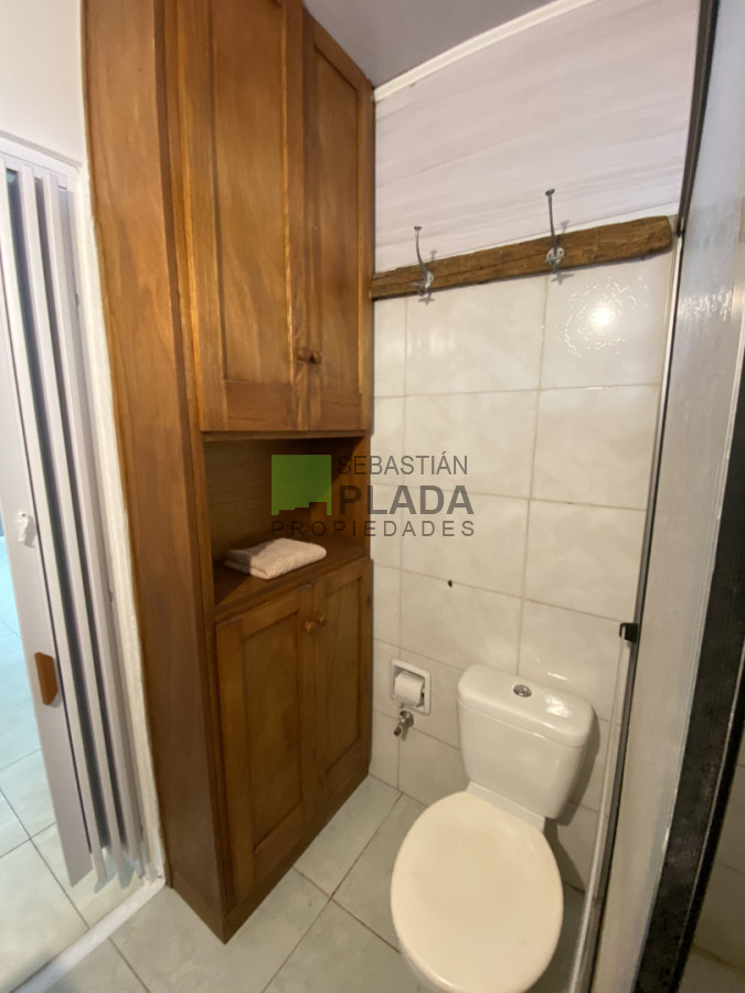 Casa ID.210 - Casa 2 dormitorios, cochera amplia en Venta en San Carlos