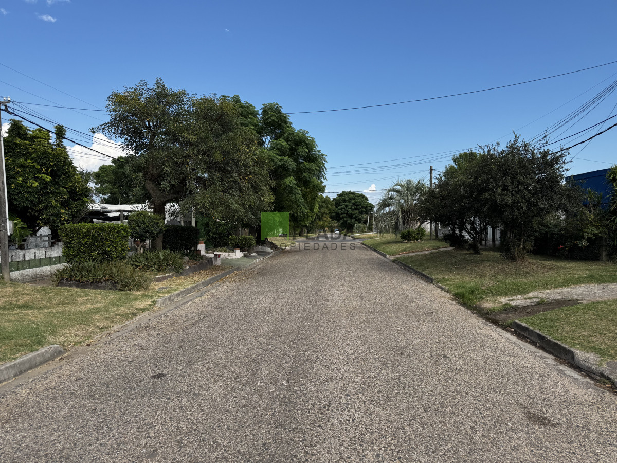Casa ID.949 - Casa en Barrio de San Carlos buen terreno